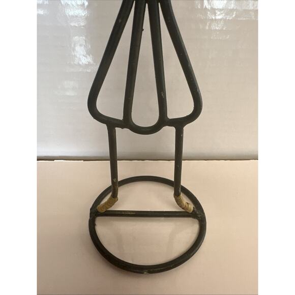 Laurdis Lonberg~Rattan~Metal Woman / Man Raffia Candleholder Vintage 80’s/90�� - Picture 4 of 7